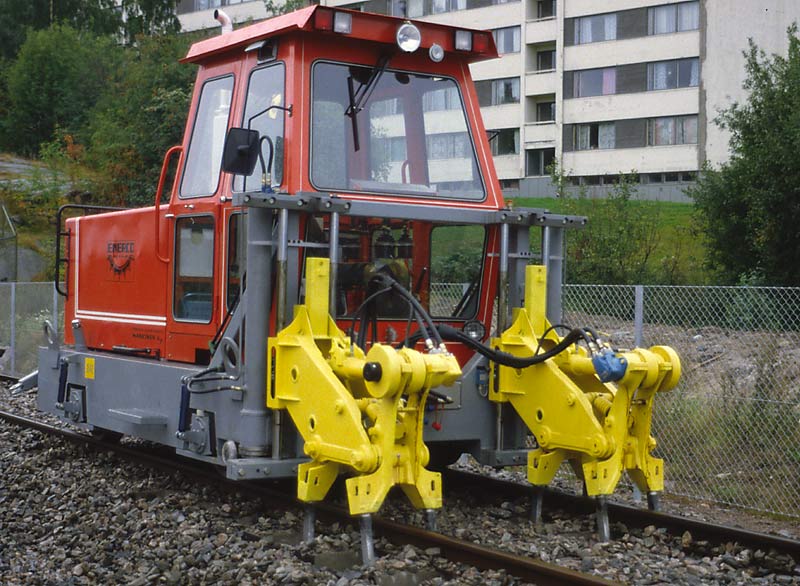 Tukemiskone / Tamper 2142 / 06142. Metrovarikko / Depot 1984.