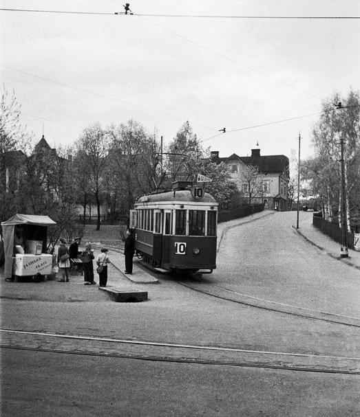 pasilank_kyllikink_1950_l10_e_heinonen_hkm (103K)