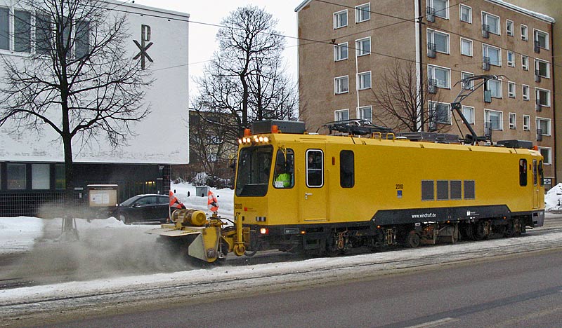 HKL 2010 lumiharjarjalla / with snow brush